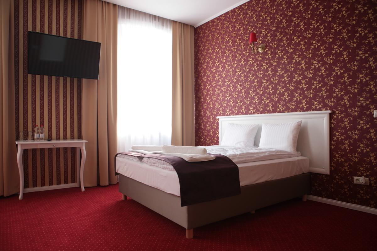 ניסה Hotel Court Park מראה חיצוני תמונה