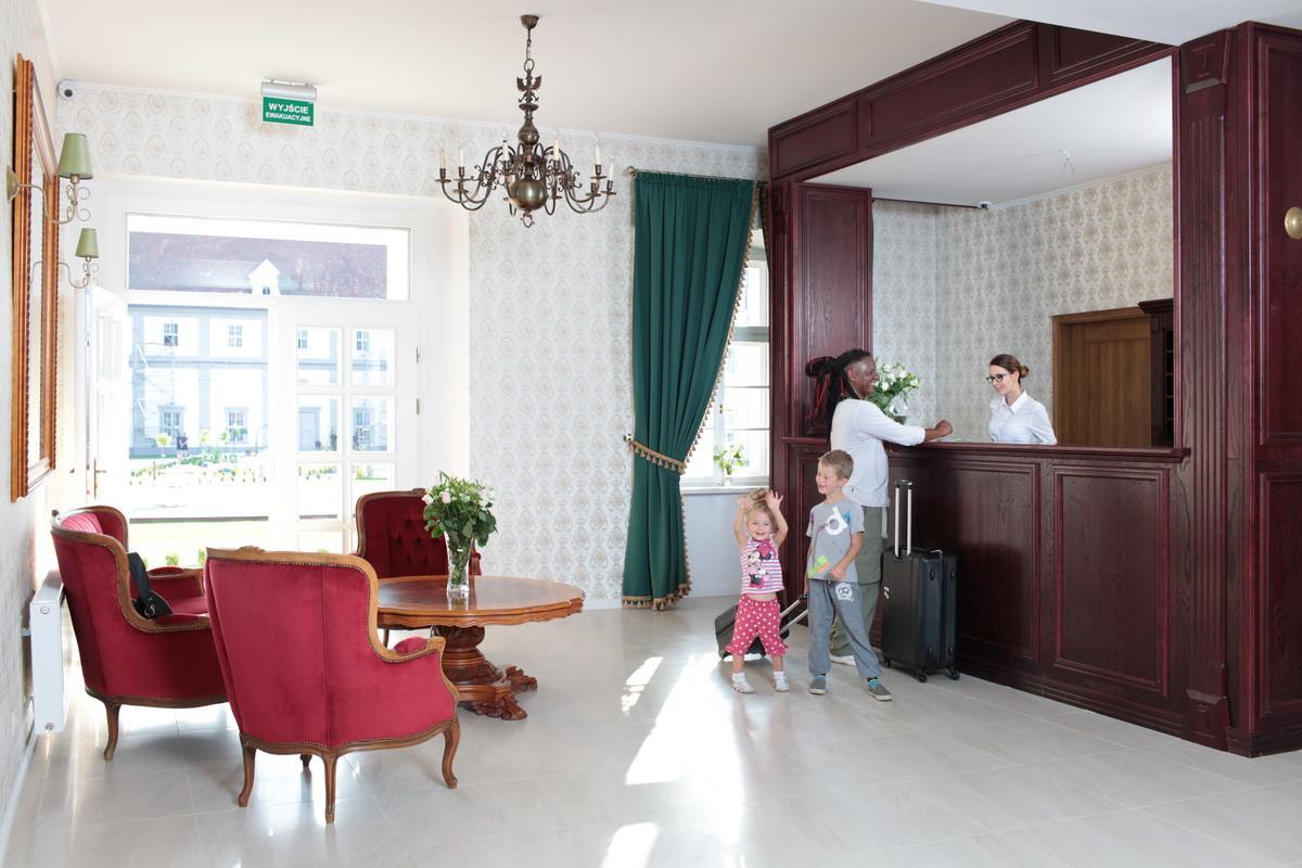 ניסה Hotel Court Park מראה חיצוני תמונה